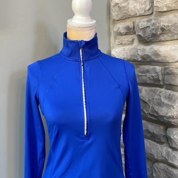 Champion DuoDry long sleeve quarter zip top, size XS, like new, blue - Picture 2 of 6